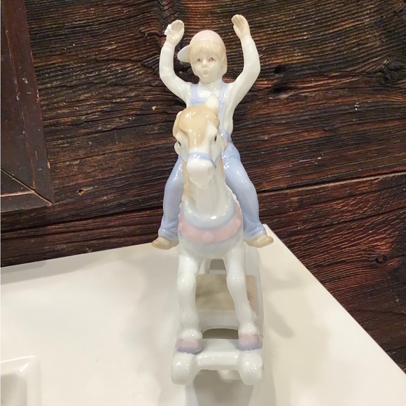 Paul Sebastian Porcelain Figurine Vintage 1991 Boy on Rocking Horse - Picture 3 of 11